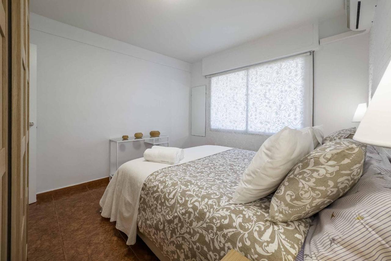 Apartamento Acogedor, Terraza, Piscina Y Mar Benalmadena Exterior photo