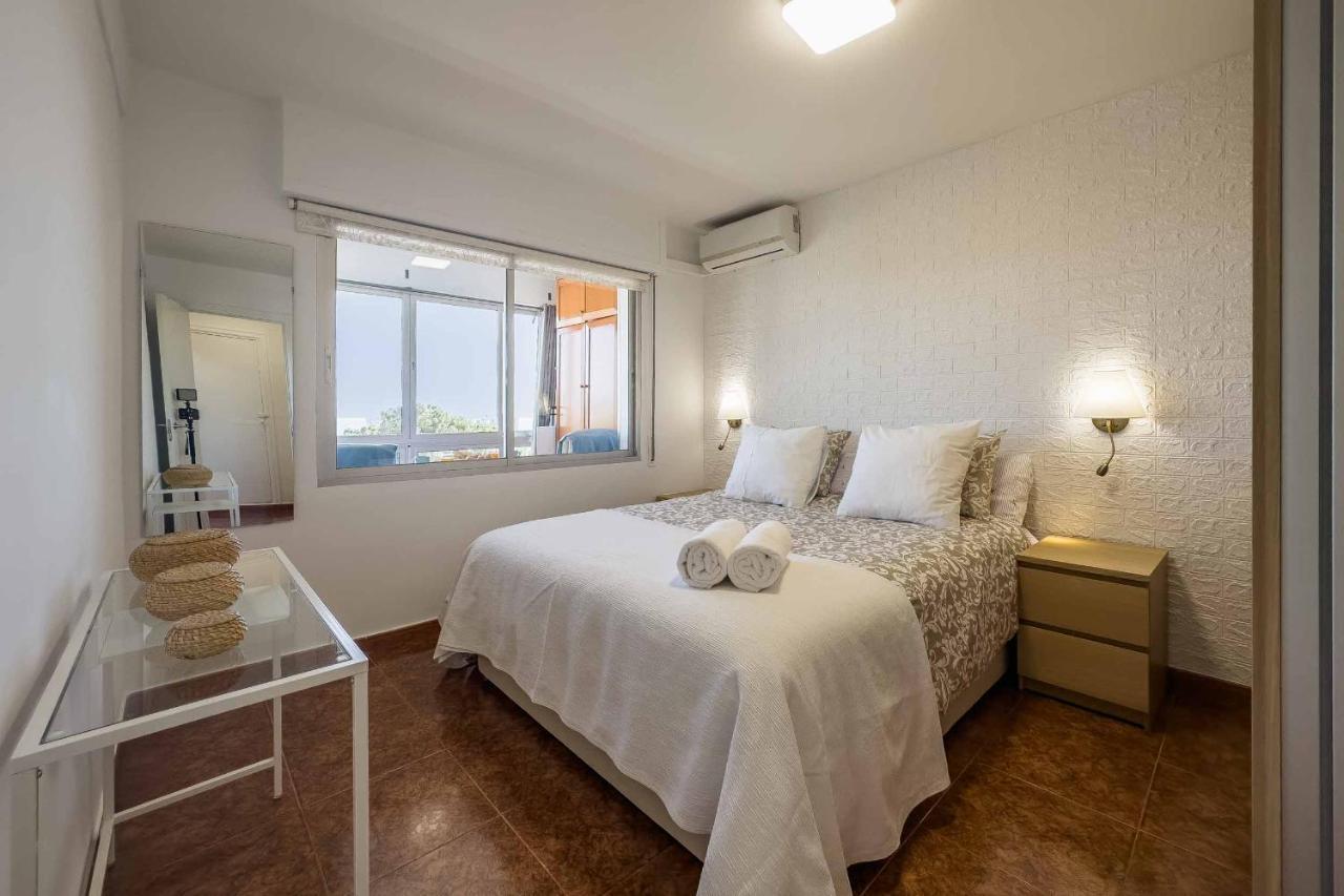 Apartamento Acogedor, Terraza, Piscina Y Mar Benalmadena Exterior photo